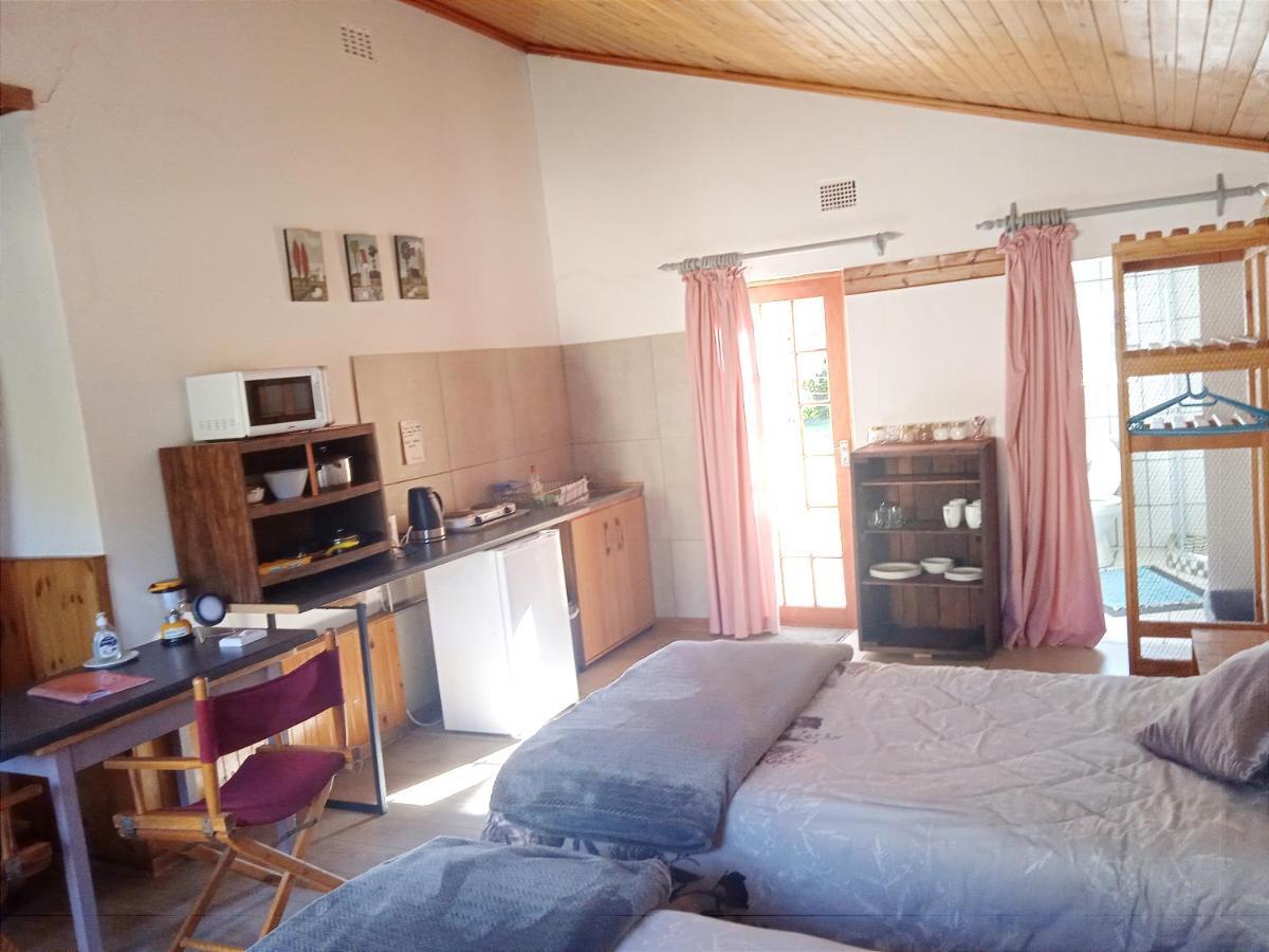 Rheola'S Guest Cottage Гаррісміт Екстер'єр фото